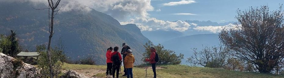 Un beau dimanche d'automne à la montagne