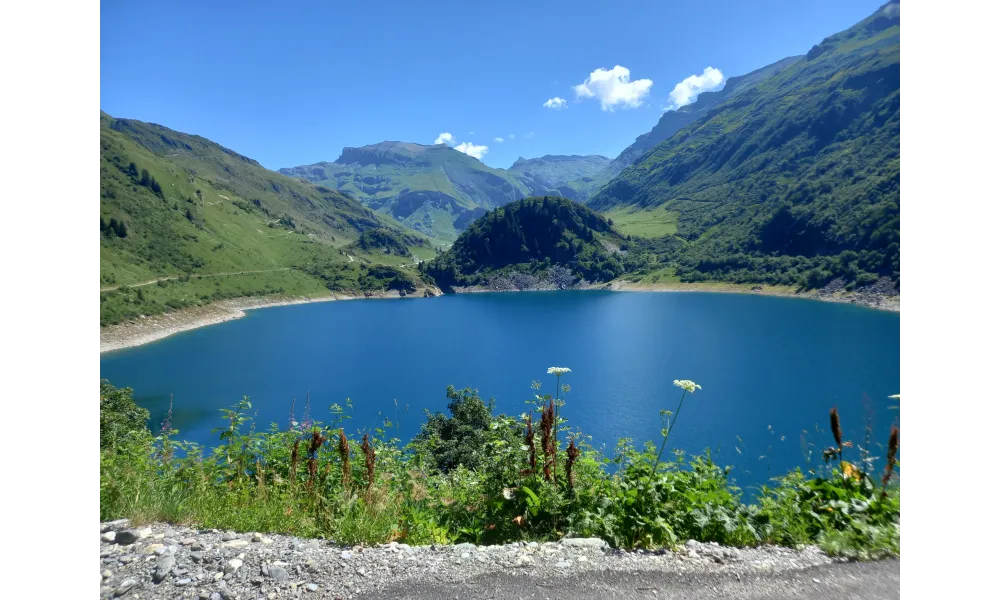 LE BARRAGE DE LA GITTAZ (Savoie - 73)