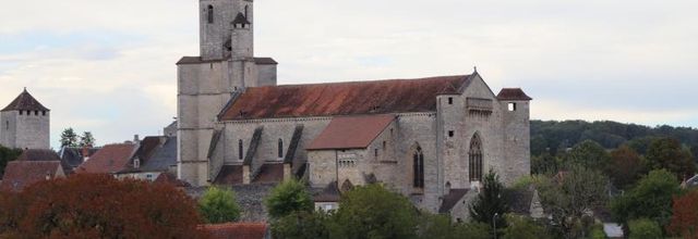 ÉGLISE SAINT-MAUR  -  MARTEL (46)