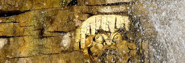 Les fontaines de Metz / La Grotte de l'Esplanade...