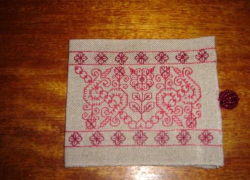 Pochette brodée / cadeau 2013