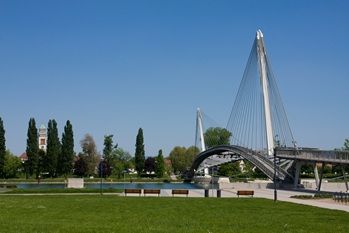 Je vous invite à faire le pont !!!