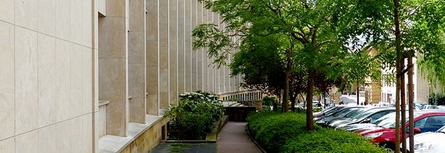 Metz / La rue des Trinitaires dans les Hauts de Sainte-Croix...