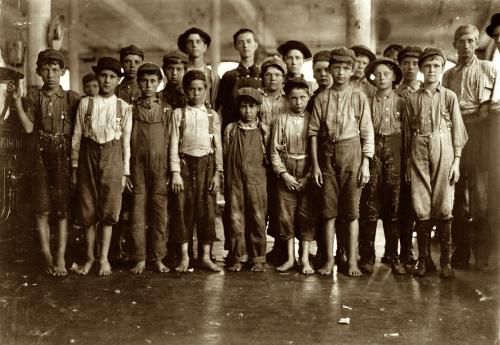 Carte Hda Lewis Hine