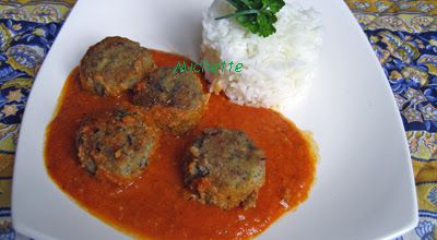 Boulettes panées veau et boeuf, riz de Camargue, sauce tomate