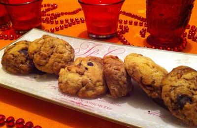 Cookies à la noix de cajou, amandes, et chocolat.