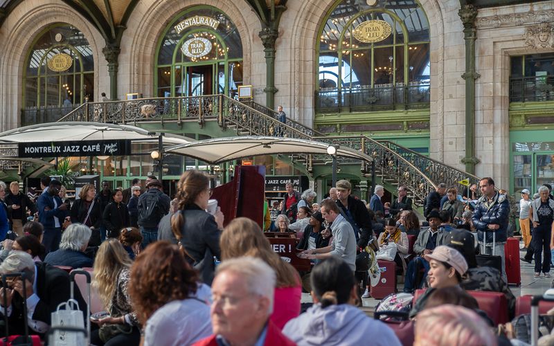 Paris - Ambiance(s) de gare.