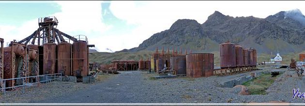 L'ombre a envahi Grytviken, accentuant le sinistre de ces lieux où des milliers et des milliers de baleines, autres mammifères marins et oiseaux ont fini dans ces fours à huile - Géorgie du Sud