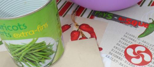 UN SERPENT DANS BOITE HARICOTS VERT
