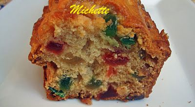 Cake aux fruits confits, raisins et rhum brun