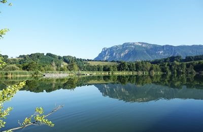 Le tour du lac de Sainte Hélène