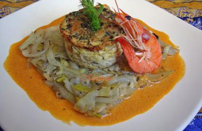 Flan de crevette et champignon, sauce crustacé safran et curry, poireaux et fenouil