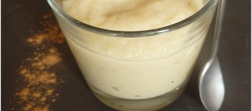 Compote rapide : Pomme, banane, cannelle