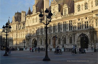 Le parvis de l'Hôtel de Ville de Paris rebaptisé "Esplanade de la Libération"