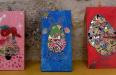 oeufs et cloches de Pâques le 14 avril 2018
