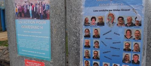 Les votants aux urnes