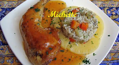 Poulet en sucré salé à l'ananas, riz et légumes, sauce sirupeuse
