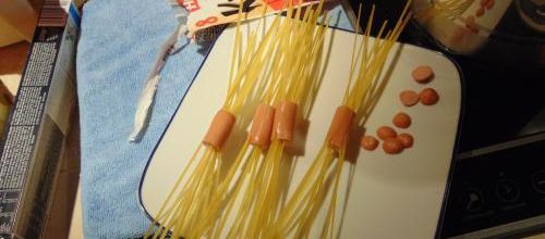 Des spaghettis nouées ...