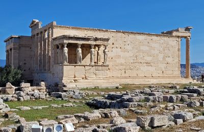 les Cariatides de l'Érechthéion, sur l'Acropole