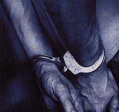 Un coupable ≡ Jean-Denis Bredin