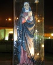 Les médias vous ont-ils dit qu'une statue de la Vierge Marie trône dans un parc de Téhéran ?