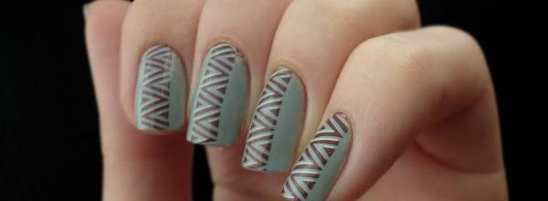 Nail Art facile d'inspiration ethnique