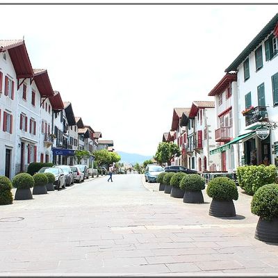 1101 - Aïnhoa, dans les Pyrénées Atlantiques (64)