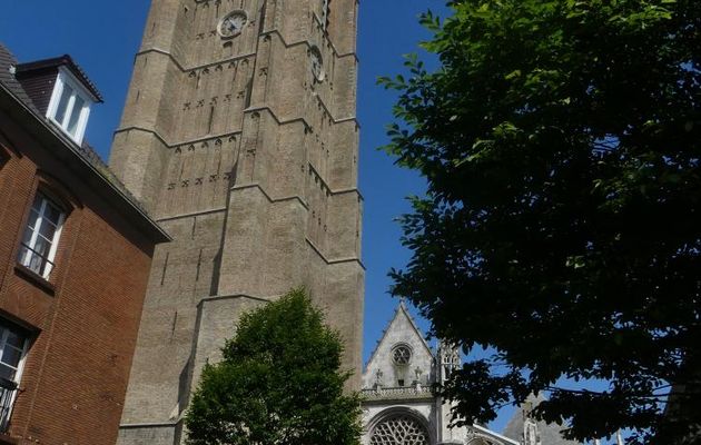 CATHEDRALE  SAINT  ELOI  - DUNKERQUE
