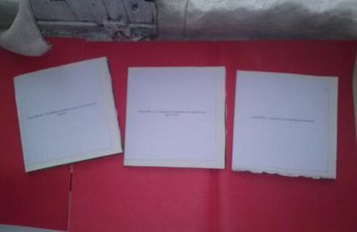 Les tabourets - chapitre III et carnets terminés