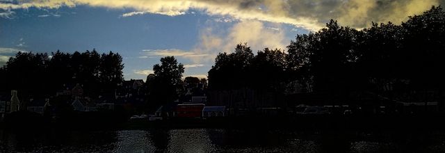 une série de nuages +++