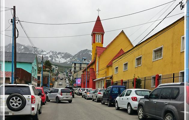 Eglise de la Merced presque sous toutes les coutures - Ushuaïa - Terre de Feu - Argentine