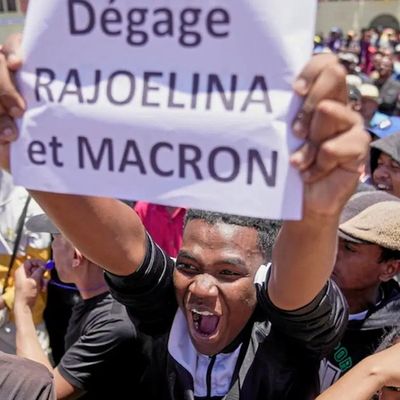 À Madagascar, "ce n'est pas un coup d'État classique" 