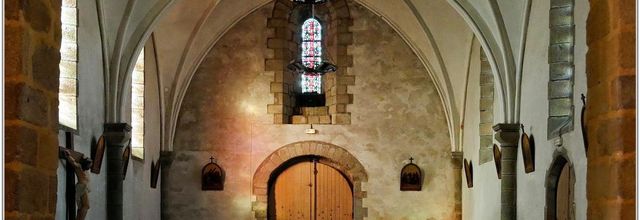 85 . Vendée - Aubigny (1) - Eglise St Laurent