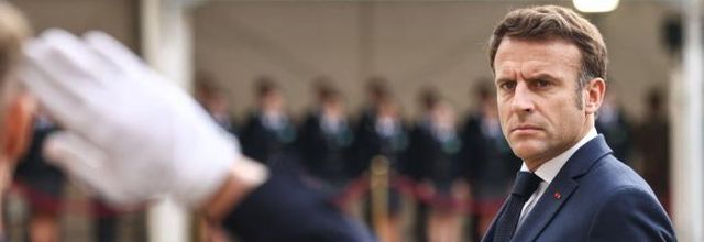 Macron rend hommage  aux soldats français de la guerre d'Algérie qui ont porté "seuls le poids de la mauvaise  conscience"