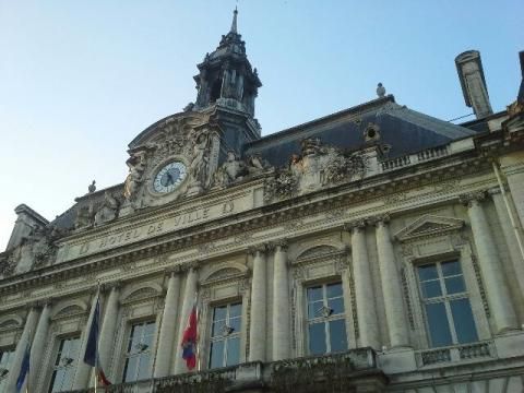 2014 L'hôtel de ville de Tours: un bâtiment qui vaut le détour !