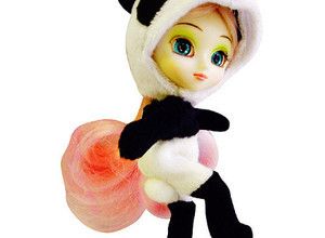 Août : Little Pullip Panda