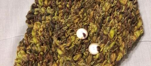 Un col crocheté en laine (2)