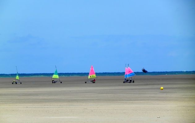 PLAGE A GRAVELINES