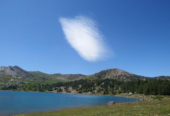 nuage - lac d'Allos 