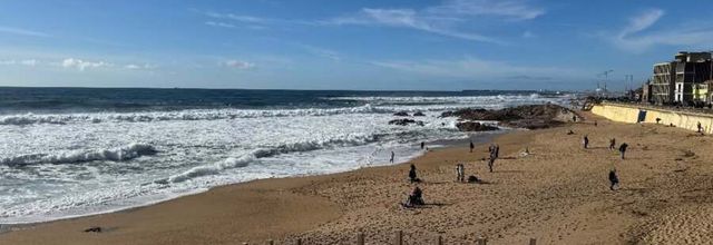 Porto , suite et des fins du voyage des jeunes pour la st val