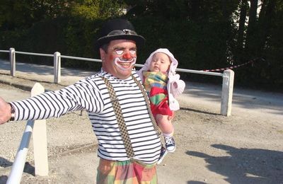 Le clown de la fête de la MJC....
