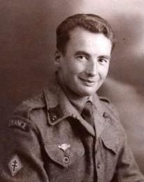 *  Bon anniversaire à Robert LEYNAUD, ancien du 1er Régiment d’Artillerie de la 1ere DFL !