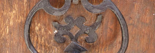 HEURTOIRS A SIGNES (83)