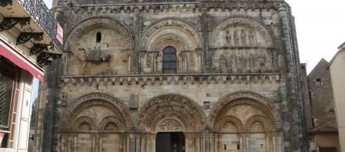 CIVRAY (Vienne) (2/2)