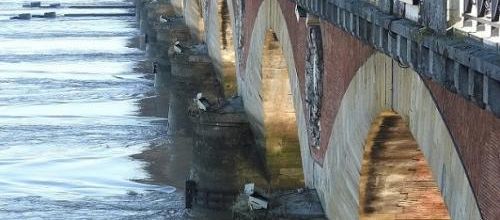 ... encore un pont de pierre...