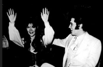 PHOTO ELVIS