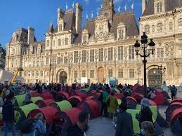 On ne peut pas vivre dans la laideur qu'on nous inflige ... 
