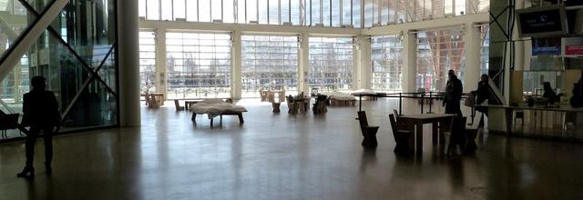 Metz / boijeot renauld turon dans le hall du Centre Pompidou-Metz...