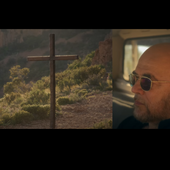 VIDEO - Pascal Obispo plante une croix : et si la France retrouvait la foi aussi par ses artistes ?