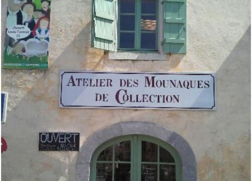 Les mounaques de Campan